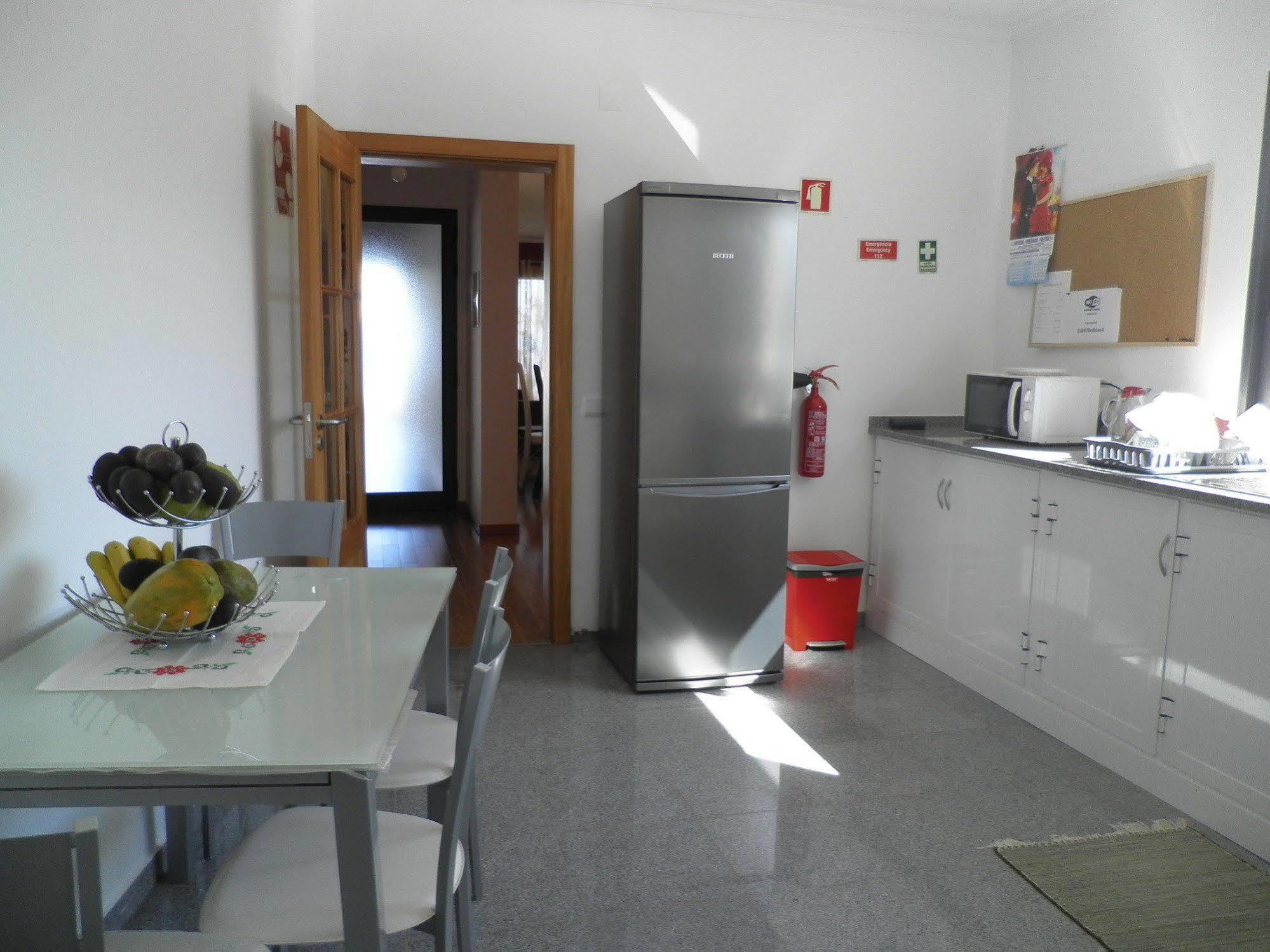 Villa Luz - Family House Vacations- Large Private Outdoor Area سانتا كروز المظهر الخارجي الصورة