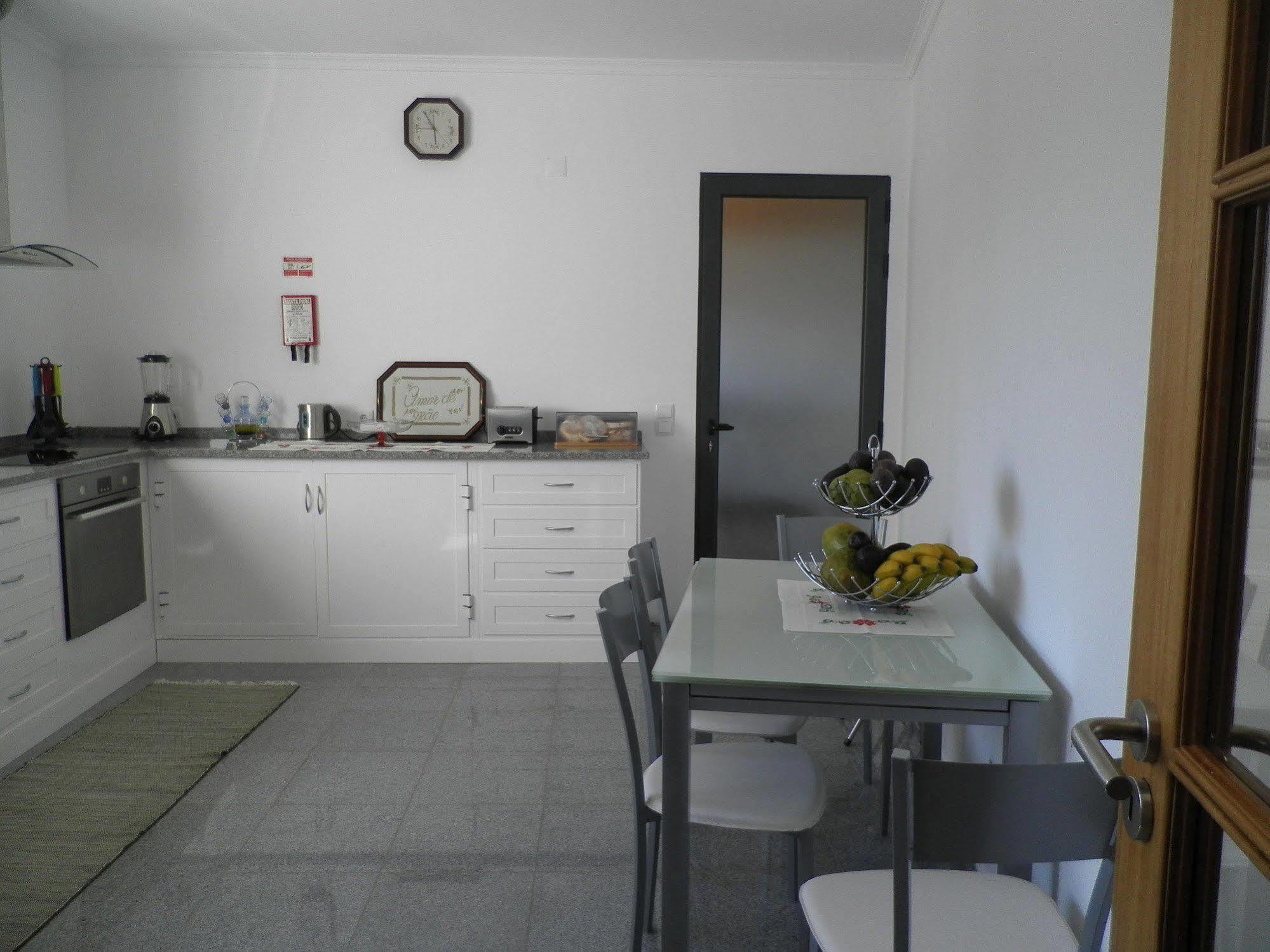 Villa Luz - Family House Vacations- Large Private Outdoor Area سانتا كروز المظهر الخارجي الصورة