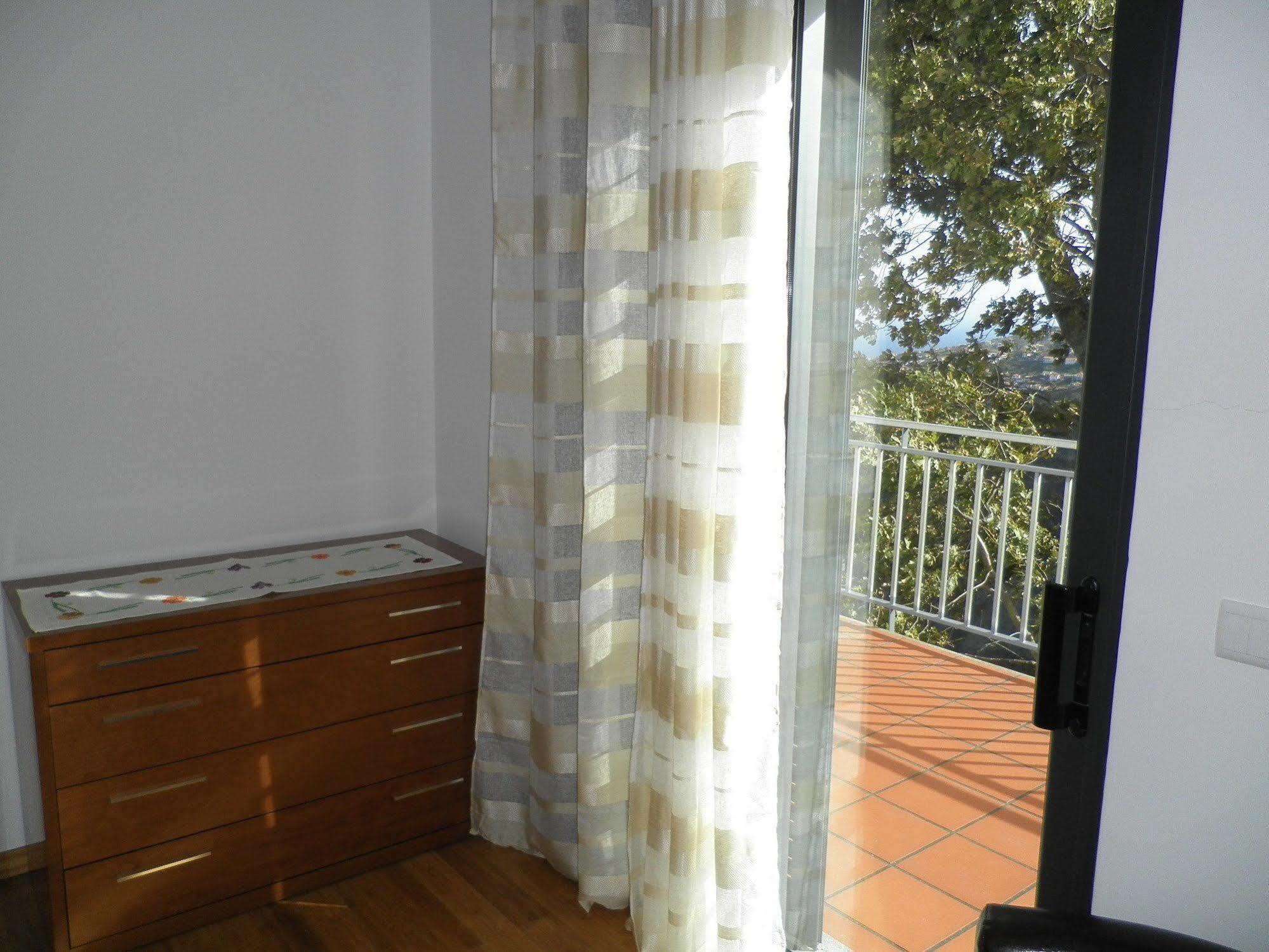 Villa Luz - Family House Vacations- Large Private Outdoor Area سانتا كروز المظهر الخارجي الصورة