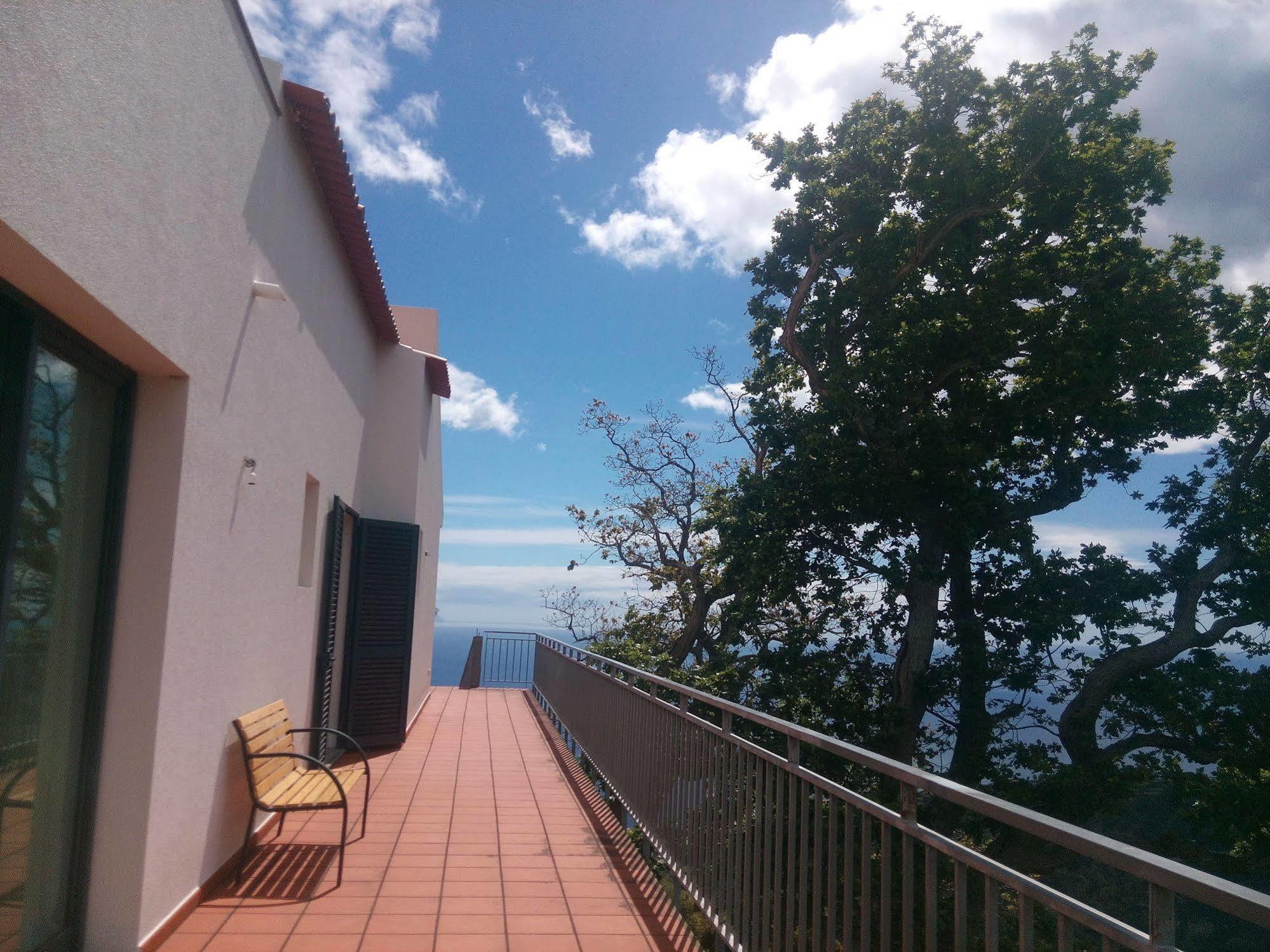 Villa Luz - Family House Vacations- Large Private Outdoor Area سانتا كروز المظهر الخارجي الصورة